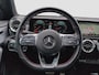 Mercedes-Benz A-klasse 180 AMG | Sfeerverlichting | Stoelverwarming | Apple Carplay | Navigatie | AMG-styling | Achteruitrijcamera | Apple Carplay/Android Auto|telefoonintegratie premium