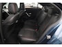 Mercedes-Benz A-klasse 180 Business Solution AMG Night Pakket Automaat Panoramadak Sfeerverlichting Widescreen Achteruitrijcamera