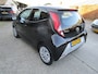 Toyota Aygo 1.0 VVT-i x-play airco camera cv 1eig APK 2-2028