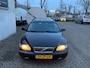 Volvo V70 2.4 Comfort Line - Cruise Control - Airco - RIJDT & SCHAKELT GOED!