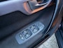 Volvo V70 2.4 Comfort Line - Cruise Control - Airco - RIJDT & SCHAKELT GOED!