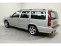 Volvo V70 2.5 Exclusive-Line | MEENEEMPRIJS | leder | airco | kanteldak | radio