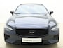 Volvo V60 T8 455pk AWD Ultra Perf. Ed. Dark / Panorama dak / Sport stoelen / Head up display / Harman Kardon / Camera rondom /