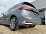BMW 2-Serie Active Tourer 225e xDrive 245 Pk / Navi / Panoramadak / Climate / Cruise / Camera / Harman Kardon / Voll Leder.