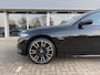 BMW 3-Serie Touring 320e FACELIFT / Navi / Cruise / Camera / Climate / Trekhaak / 20" Breedset.