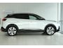 Peugeot 3008 1.6 HYbrid4 300 GT | Adapt. Cruise | Trekhaak | Stoelverwarming | Camera | Navi | Carplay | Elekt. klep | Keyless | 19 Inch | LED | BLIS