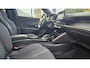 Peugeot 2008 1.2 GT-Line Automaat l Dodehoek detectie l keyless entry l Panoramadak l Bluetooth l Carplay l Parkeersensoren
