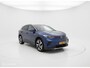 Volkswagen ID.4 First 77 kWh | SOH90% | Trekhaak | Warmtepomp | Camera | Blauw | Complete uitvoering