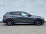 BMW 1-Serie 118i High Executive M-PAKKET | NAVI | PDC | STOELVERWARMING | DEALDER ONDERH |