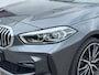 BMW 1-Serie 118i High Executive M-PAKKET | NAVI | PDC | STOELVERWARMING | DEALDER ONDERH |