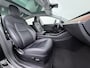 Tesla Model 3 RWD SR plus 325PK Trekhaak Lmv 18" AutoPilot Leder Panoramadak Adaptive-Cruise Camera's Elektr.-Stuur+Stoelen+Spiegels+Geheugen+Easy-Entry+Verwarmde stoelen Park assistent Pdc WIFI Lane-Assist Speed-Assist Navi LED DAB Keyless One-Pedal-Drive SOH 82% 1.000Kg Trekgewicht 1e Eigenaar Origineel Nederlandse Auto Fabrieksgarantie op Accu en Motor tot 10-12-2027/160.000km