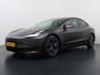 Tesla Model 3 Long Range AWD 75kWh Facelift Warmtepomp Trekhaak SOH 88% Wrap AutoPilot Leder Panoramadak Adaptive-Cruise Camera's Elektr.-Stuur+Stoelen+Spiegels+Geheugen+Easy-Entry+Verwarmde stoelen Park assistent Pdc WIFI Lane-Assist Privacy Glas Navi LED DAB Voorverwarmen interieur Keyless One-Pedal-Drive 4WD 1.000KG Trekgewicht Origineel Nederlandse Auto Fabrieksgarantie op Accu en Motor tot 26-11-2029/192.00km