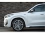 BMW X1 xDrive30e | M-Sport | Live Cockpit | Panorama | Leder | Memory | H&K | Head-Up | 20"LM | Mineral Weiss