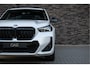 BMW X1 xDrive30e | M-Sport | Live Cockpit | Panorama | Leder | Memory | H&K | Head-Up | 20"LM | Mineral Weiss