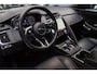 Jaguar E-Pace 1.5 P160 R-Dynamic SE Leer ACC 360° Meridian Navi Keyless Entry & Go Elektr. bedienbare achterklep Memory seats Climate PDC Zwarte alcantara hemelbekleding LM velgen BTW auto