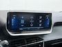 Peugeot e-208 EV 50kWh SOH 90% Navi Ecc 360°Camera Stoelverwarming Adap.Cruise Control Apple Carplay/Android Auto Allure Draadloze Lader DAB+ Keyless Led Privacy Glas Rijstrooksensor Verkeersbord detectie Origineel Nederlandse Auto