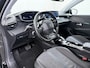 Peugeot e-208 EV 50kWh SOH 90% Navi Ecc 360°Camera Stoelverwarming Adap.Cruise Control Apple Carplay/Android Auto Allure Draadloze Lader DAB+ Keyless Led Privacy Glas Rijstrooksensor Verkeersbord detectie Origineel Nederlandse Auto