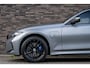 BMW 3-Serie Touring 330e xDrive | M-Sport | Live Cockpit | Panorama | Leder | Memory | ACC | Head-Up | H&K | 19"LM | Skyscraper Grau