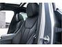 BMW 3-Serie Touring 330e xDrive | M-Sport | Live Cockpit | Panorama | Leder | Memory | ACC | Head-Up | H&K | 19"LM | Skyscraper Grau