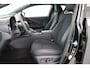Toyota C-HR 2.0 Plug-in Hybrid 220 Black Edition | Warmtepomp | Navigatie | Stoel-/stuurverwarming | Head-up display | Dodehoek detectie | JBL | 19 inch