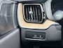 Volvo XC60 2.0 T8 Plug-in hybrid AWD Plus Dark 455pk Long Range 360 Camera / Harmon Kardon / Stoel-Stuur Verwarming