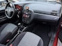Fiat Punto Grande 1.4 Dynamic | Airco | Elekt. Ramen | Radio / CD | Stuurbekrachtiging | APK tot 29-03-2027!