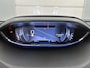 Peugeot 3008 Premium 130pk | 1ste eigenaar | Camera Voor + Achter | Electrische achterklep | Keyless Entry/Start | Navigatie | 19" Lichtmetalen Velgen | LEER/Stof | Elektrisch Verstelbare Bestuurdersstoel met Geheugen |