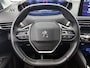 Peugeot 3008 Premium 130pk | 1ste eigenaar | Camera Voor + Achter | Electrische achterklep | Keyless Entry/Start | Navigatie | 19" Lichtmetalen Velgen | LEER/Stof | Elektrisch Verstelbare Bestuurdersstoel met Geheugen |