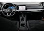 Volkswagen Golf 1.5 TSI Life Business | Trekhaak | LED | Adaptieve cruise control | Camera