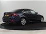 Lexus IS 300h Business Line | 2e eigenaar | Stoel & stuurverwarming | Camera | Half leder | Full LED | Navigatie | Cruise control | Bluetooth | Climate control