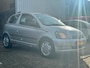 Toyota Yaris 1.3 | AIRCO | ELEKTRISCHE RAMEN | NIEUWE KOPPELING | APK | NAP | VVT-i