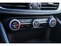Alfa Romeo Giulia 2.0 T AWD Veloce