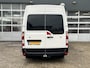 Renault Master T35 2.3 dCi L2H2 4.832km origineel!! BTW vrij!! Ideaal voor camper ombouw!! Airco Cruise controle Geïsoleerd Navigatie Luifel ruiten rondom Ex overheid 1e eigenaar