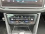 Volkswagen Tiguan 1.4 TSI eHybrid R-Line 245pk Airco Adaptieve cruise controle R-pakket Digitaal display Elektrische achterklep Apple carplay Navigatiesysteem IQ.Licht Keyless start Achterruitrij camera