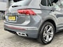 Volkswagen Tiguan 1.4 TSI eHybrid R-Line 245pk Airco Adaptieve cruise controle R-pakket Digitaal display Elektrische achterklep Apple carplay Navigatiesysteem IQ.Licht Keyless start Achterruitrij camera