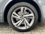 Volkswagen Tiguan 1.4 TSI eHybrid R-Line 245pk Airco Adaptieve cruise controle R-pakket Digitaal display Elektrische achterklep Apple carplay Navigatiesysteem IQ.Licht Keyless start Achterruitrij camera