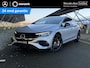 Mercedes-Benz EQE 300 Business Line 89 kWh | Night | Panoramadak | Sfeerverlichting | Achteruitrijcamera | 19" multispaaks velgen | Stoelverwarming |