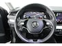 Skoda Octavia Combi 1.0 e-TSI 110pk DSG Business Edition Plus Leder Stoelverwarming V+A Keyless Virtual Cockpit Navigatie