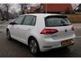 Volkswagen E-Golf E-DITION 136pk / LED / Navigatie / Camera / Climate Control / 16" LMV / White pearl lak