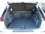 Volvo XC40 T3 AUT8 163PK R-Design | Panoramadak | Rondomzicht camera | Elektrisch verstelbare voorstoelen | Harman Kardon audio | Trekhaak semi elektrisch inklapbaar | 19" Lichtmetalen velgen | Stoel- & Stuurwielverwarming