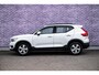 Volvo XC40 1.5 T2 Momentum Core | Trekhaak | Navigatie | Climate control | Apple Carplay / Android Auto | Parkeersensoren achter | Dealer onderhouden | Cruise Control |