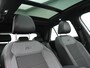 Volkswagen T-Roc 1.5 TSI R-Line 150pk Dealer O.H. | Trekhaak Afn. | Panodak | Adaptive Cruise | Camera | Sportstoelen Verwarmd | Keyless | Apple Carplay | Blis | LED Koplampen | Navigatie | DAB |