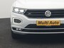 Volkswagen T-Roc 1.5 TSI R-Line 150pk Dealer O.H. | Trekhaak Afn. | Panodak | Adaptive Cruise | Camera | Sportstoelen Verwarmd | Keyless | Apple Carplay | Blis | LED Koplampen | Navigatie | DAB |