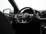 Volkswagen T-Roc 1.5 TSI R-Line 150pk Dealer O.H. | Trekhaak Afn. | Panodak | Adaptive Cruise | Camera | Sportstoelen Verwarmd | Keyless | Apple Carplay | Blis | LED Koplampen | Navigatie | DAB |