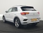 Volkswagen T-Roc 1.5 TSI R-Line 150pk Dealer O.H. | Trekhaak Afn. | Panodak | Adaptive Cruise | Camera | Sportstoelen Verwarmd | Keyless | Apple Carplay | Blis | LED Koplampen | Navigatie | DAB |