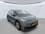 Volkswagen ID.3 Life 58 kWh Navigatie / Parkeersensoren Voor & Achter / Stuur & Stoelverwarming / Lane Assist