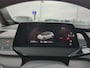 Volkswagen ID.3 Life 58 kWh Navigatie / Parkeersensoren Voor & Achter / Stuur & Stoelverwarming / Lane Assist