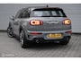MINI Clubman 2.0 Cooper S Chili Serious Business | CarPlay | Cruise | Sportstoelen | Punch Pure Burgundy | Stoelverw. | Sfeerverlichting | Recent onderhoud | 18 Inch |