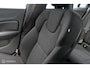 Volvo V60 2.0 B3 Business Pro | Trekhaak | Camera | Adaptieve cruise | Stuur en stoelverw. | rijklaar | MHEV