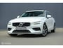 Volvo V60 2.0 B3 Business Pro | Trekhaak | Camera | Adaptieve cruise | Stuur en stoelverw. | rijklaar | MHEV